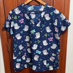 Owl Print Women’s Scrub Top